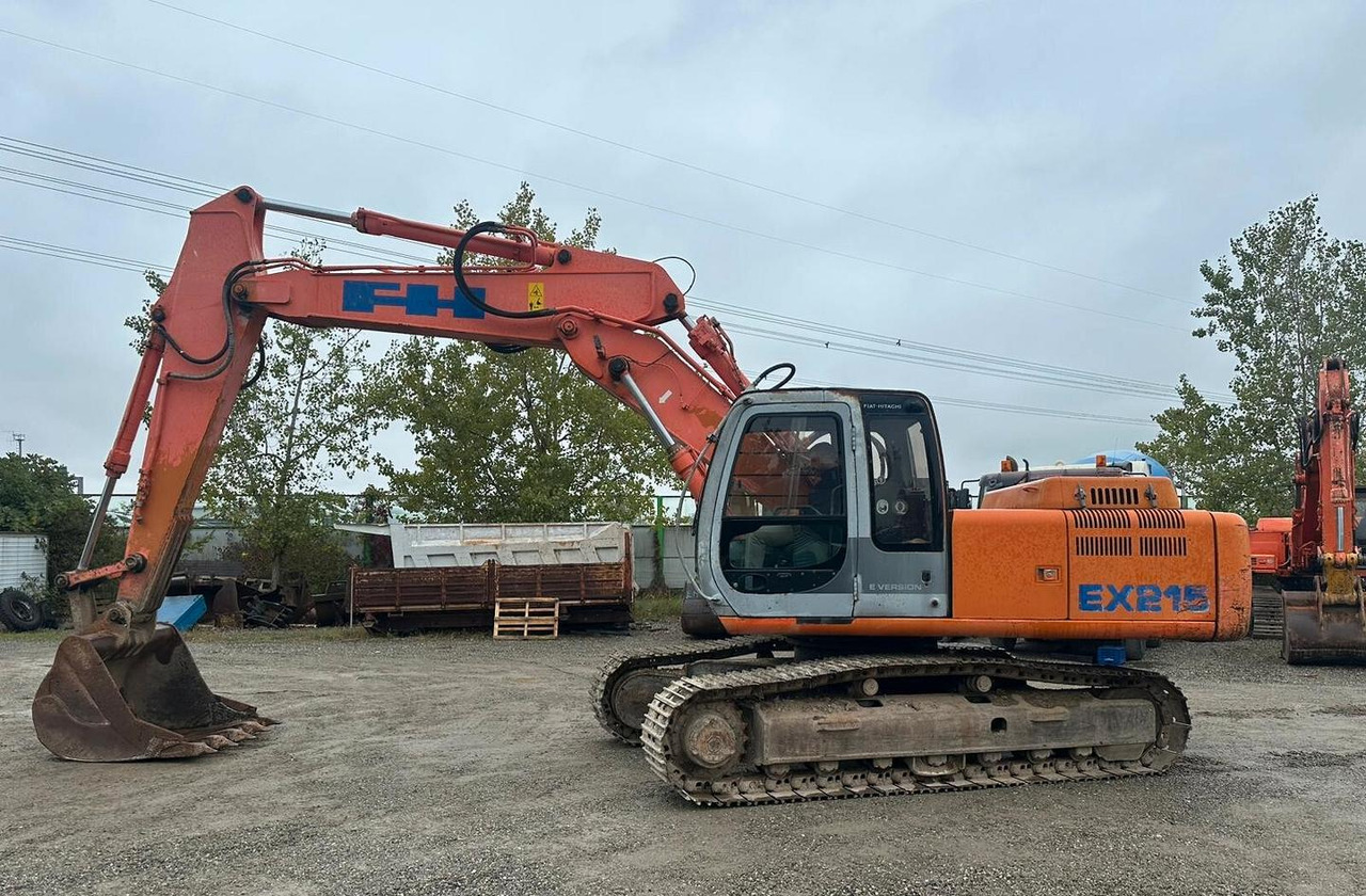 Escavatore cingolato Fiat-Hitachi ex 215 - Excavadora de cadenas: foto 1 Escavatore cingolato Fiat-Hitachi ex 215 - Excavadora de cadenas: foto 1