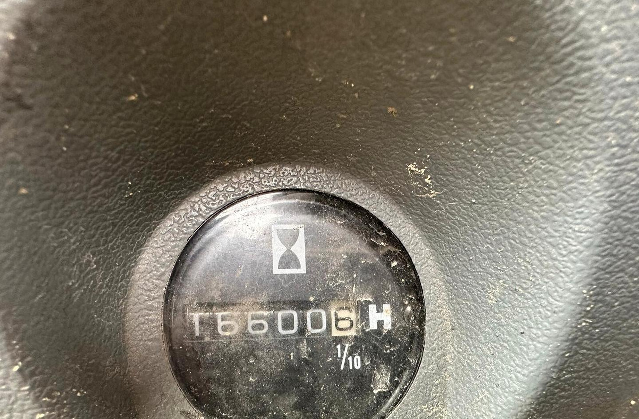 Excavadora de cadenas Escavatore cingolato Fiat-Hitachi ex 215: foto 14 Excavadora de cadenas Escavatore cingolato Fiat-Hitachi ex 215: foto 14