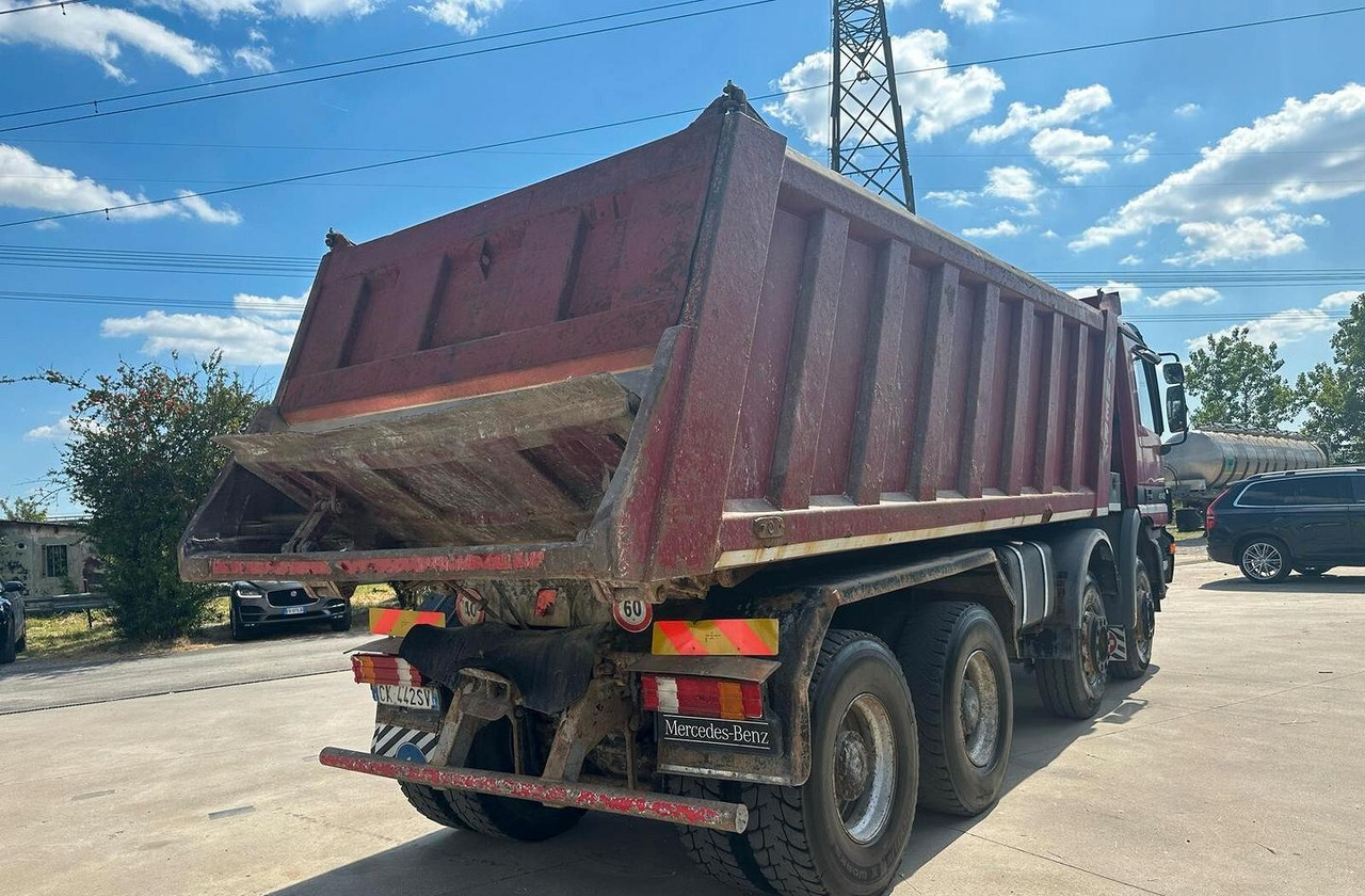 Leasing de  Mercedes Actros 4143 ribaltabile 4 assi Mercedes Actros 4143 ribaltabile 4 assi: foto 11