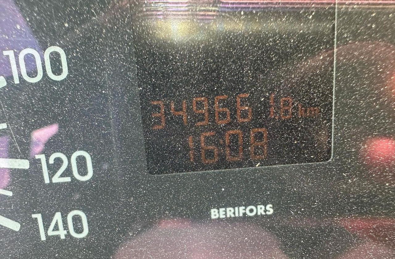 Leasing de  Mercedes Actros 4143 ribaltabile 4 assi Mercedes Actros 4143 ribaltabile 4 assi: foto 13