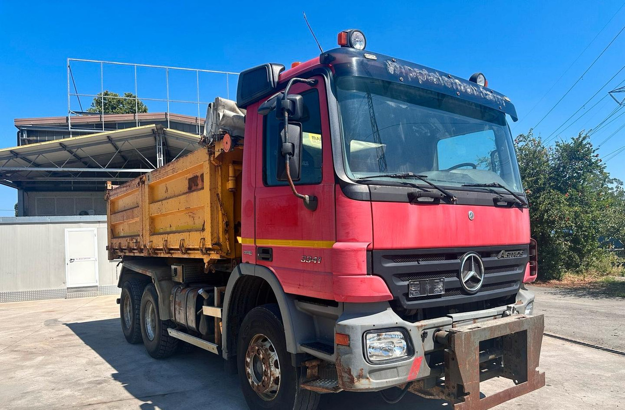 Mercedes 3 assi euro 5 - Otros maquinaria: foto 1 Mercedes 3 assi euro 5 - Otros maquinaria: foto 1