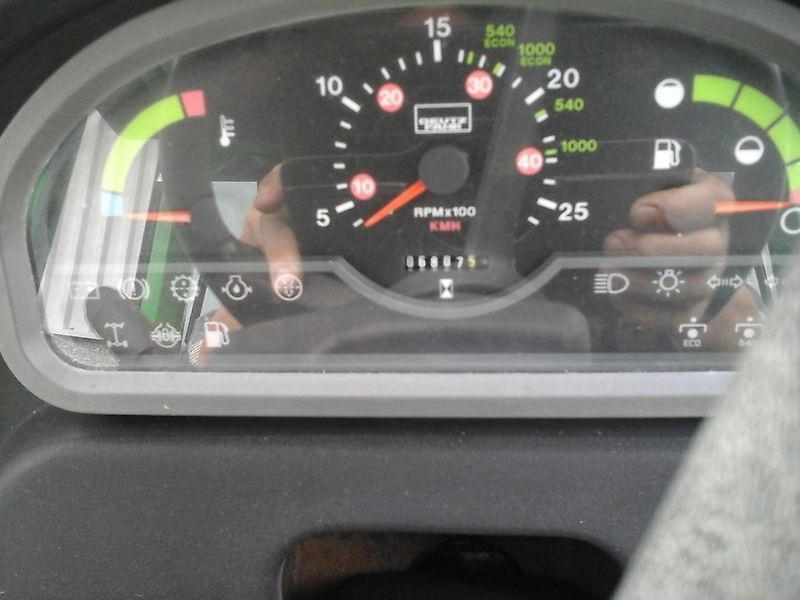 Deutz-Fahr Agroplus 85 - Tractor: foto 5 Deutz-Fahr Agroplus 85 - Tractor: foto 5