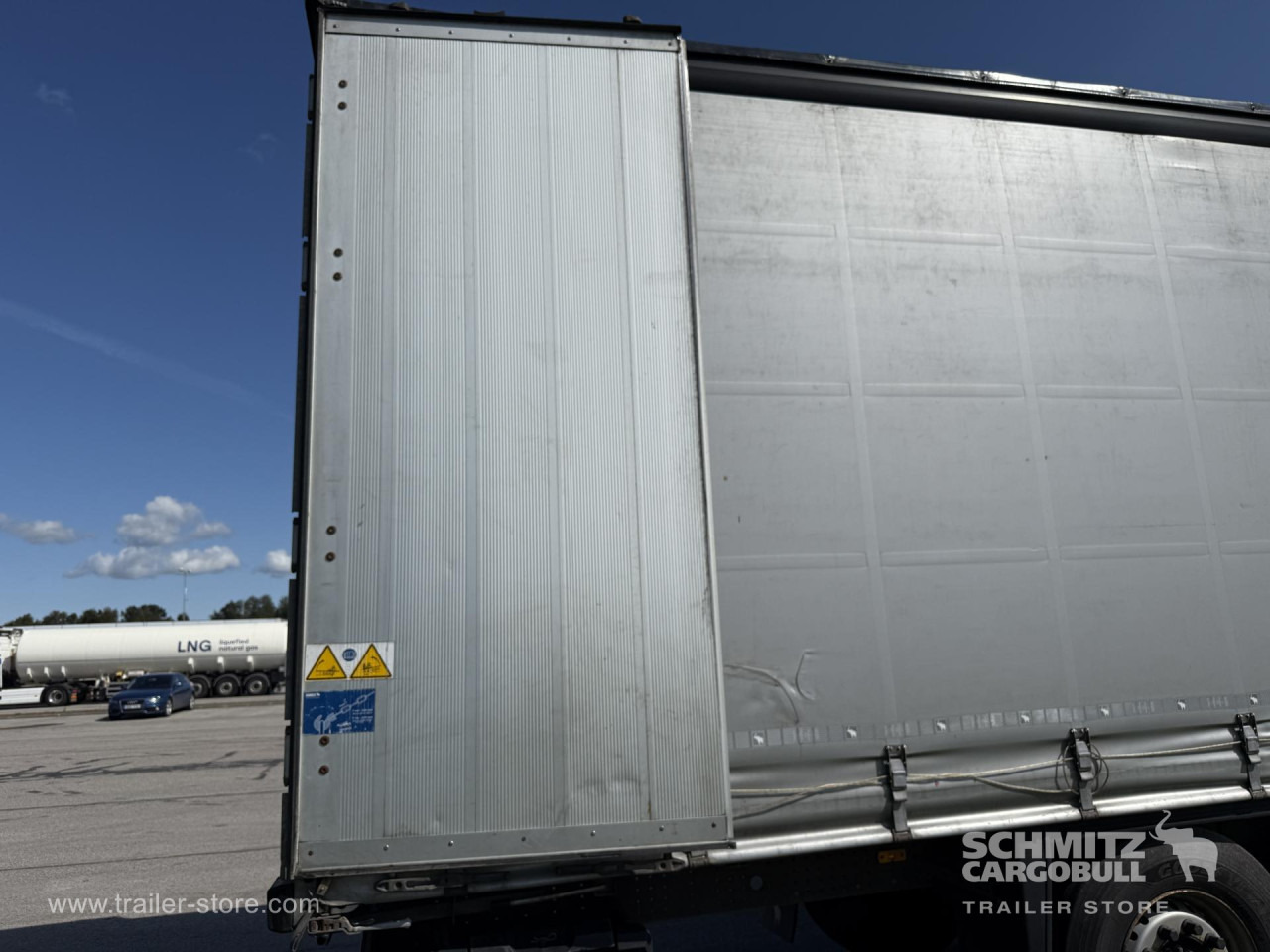 SCHMITZ Curtainsider Standard - Semirremolque lona: foto 2 SCHMITZ Curtainsider Standard - Semirremolque lona: foto 2