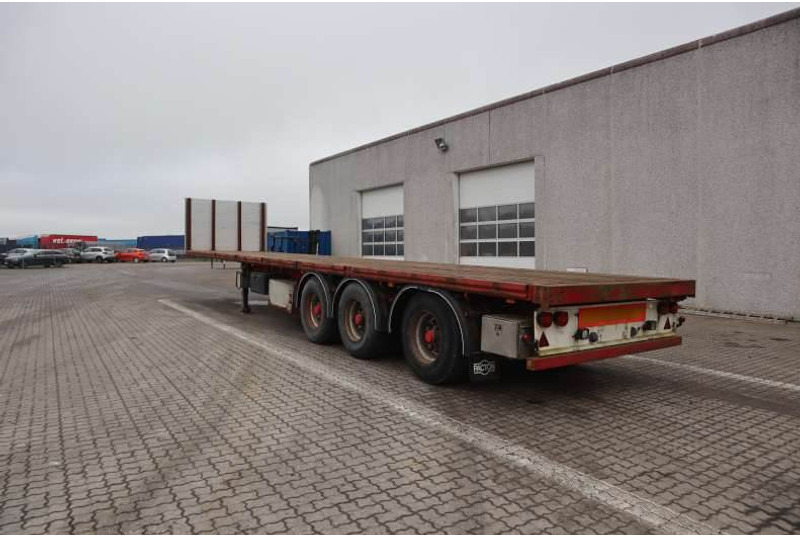 HRD 3-axle Heavy-duty/Schwerlastauflieger/Sværlast - Semirremolque plataforma/ Caja abierta: foto 4 HRD 3-axle Heavy-duty/Schwerlastauflieger/Sværlast - Semirremolque plataforma/ Caja abierta: foto 4