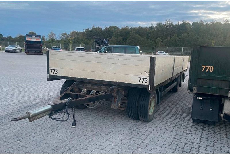 KEL-BERG Open trailer / Offener Anhänger / Åben anhænger - Remolque portacontenedore/ Intercambiable: foto 2 KEL-BERG Open trailer / Offener Anhänger / Åben anhænger - Remolque portacontenedore/ Intercambiable: foto 2