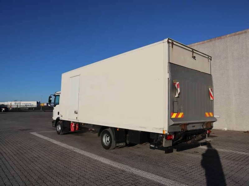 MAN TGL 12.180 EURO 6 - Camión caja cerrada: foto 4 MAN TGL 12.180 EURO 6 - Camión caja cerrada: foto 4