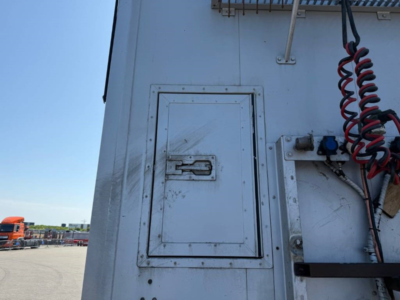 Leasing de MTDK Walkingfloor / Schubbodenauflieger MTDK Walkingfloor / Schubbodenauflieger: foto 17 Leasing de MTDK Walkingfloor / Schubbodenauflieger MTDK Walkingfloor / Schubbodenauflieger: foto 17