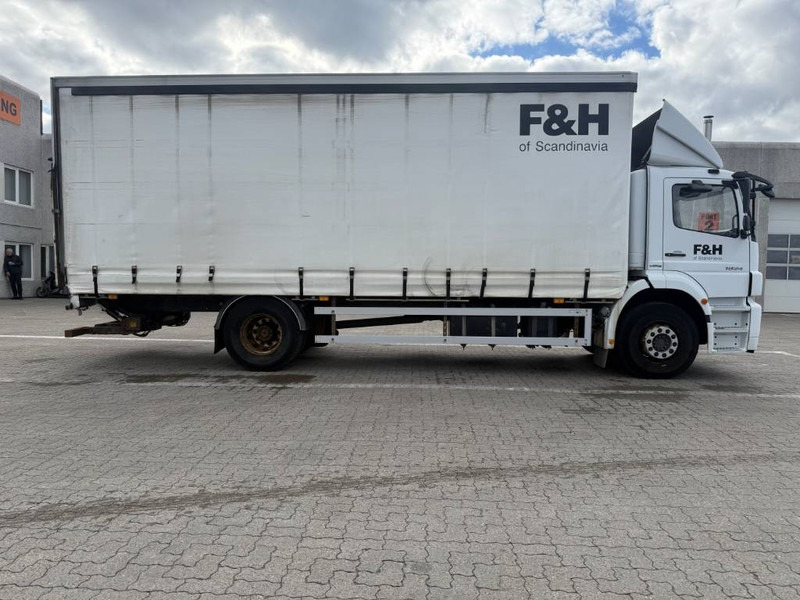 Mercedes-Benz Truck / Lastkraftwagen / Lastbil - Camión lona: foto 2 Mercedes-Benz Truck / Lastkraftwagen / Lastbil - Camión lona: foto 2