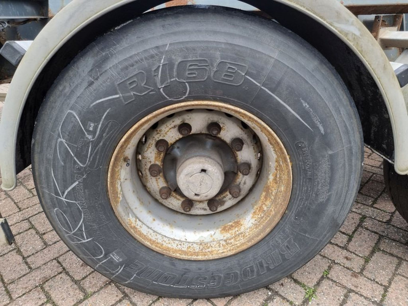 Semirremolque portacontenedore/ Intercambiable Netam-Fruehauf SMB - Drumbrakes: foto 11 Semirremolque portacontenedore/ Intercambiable Netam-Fruehauf SMB - Drumbrakes: foto 11