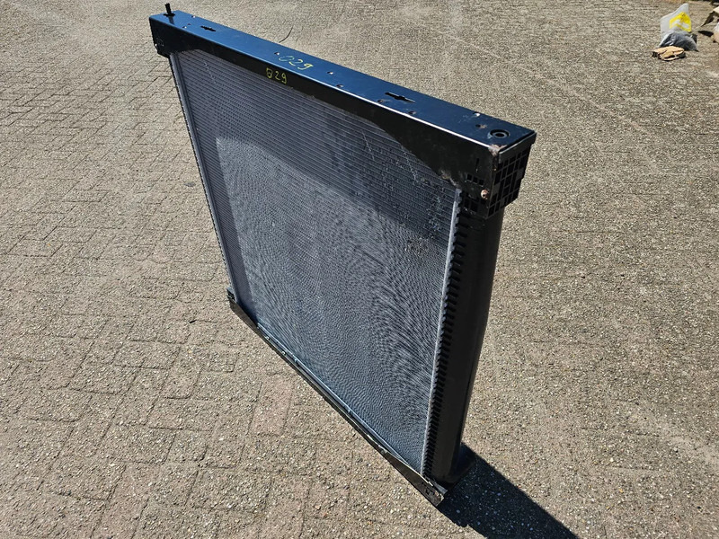 Nissens Scania 10570465 - Cooling Radiator- 64069A - Radiador: foto 1 Nissens Scania 10570465 - Cooling Radiator- 64069A - Radiador: foto 1