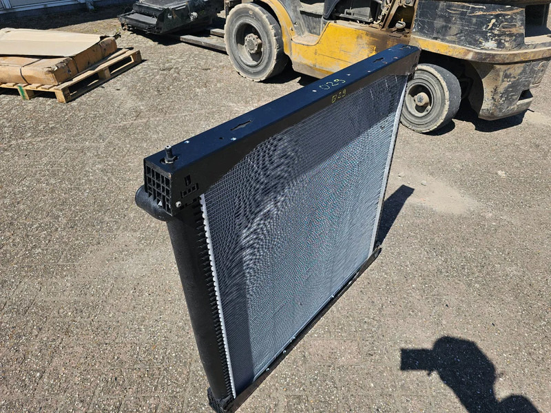 Nissens Scania 10570465 - Cooling Radiator- 64069A - Radiador: foto 3 Nissens Scania 10570465 - Cooling Radiator- 64069A - Radiador: foto 3
