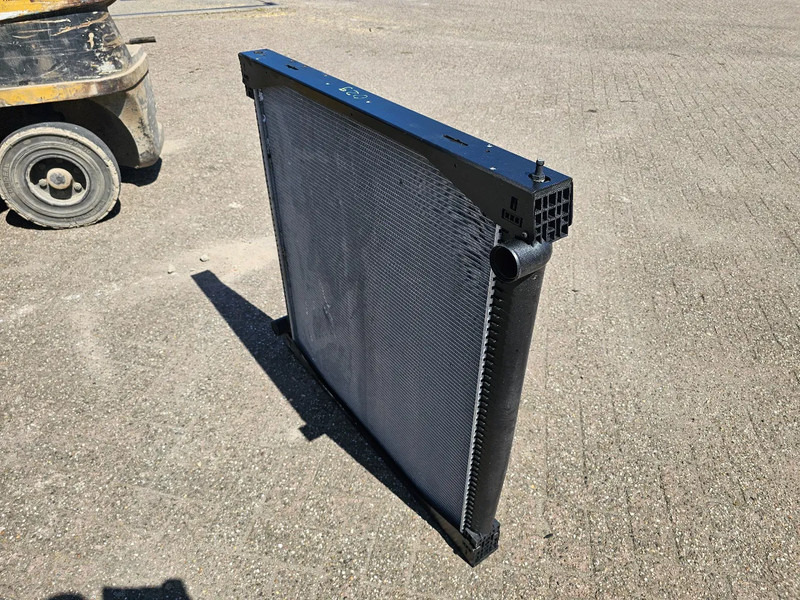 Nissens Scania 10570465 - Cooling Radiator- 64069A - Radiador: foto 4 Nissens Scania 10570465 - Cooling Radiator- 64069A - Radiador: foto 4