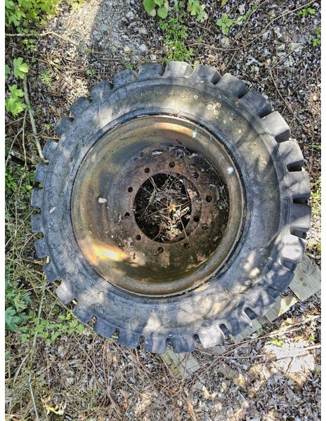 SOLIDE 8.25-20 - Neumático: foto 3 SOLIDE 8.25-20 - Neumático: foto 3