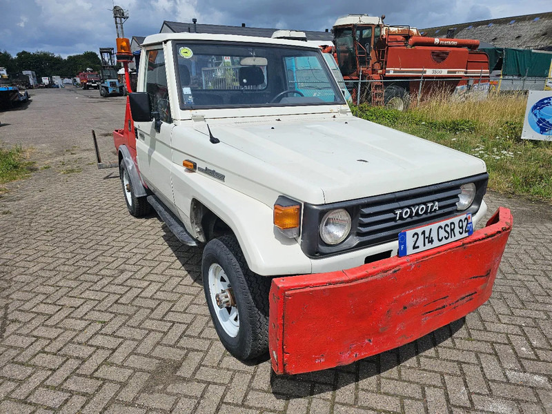 Toyota Land Cruiser LB71MOD - SUV/ Todoterreno: foto 3 Toyota Land Cruiser LB71MOD - SUV/ Todoterreno: foto 3