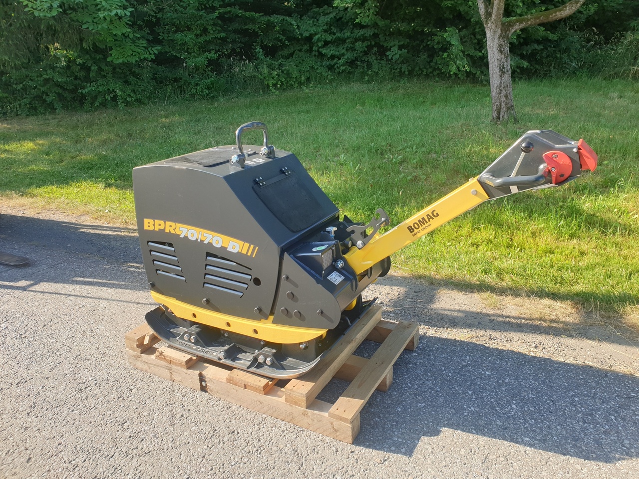 BOMAG BPR 70/70 D - Plancha reversible: foto 3 BOMAG BPR 70/70 D - Plancha reversible: foto 3