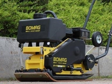 BOMAG BVP 10/36 - Plancha reversible: foto 1 BOMAG BVP 10/36 - Plancha reversible: foto 1