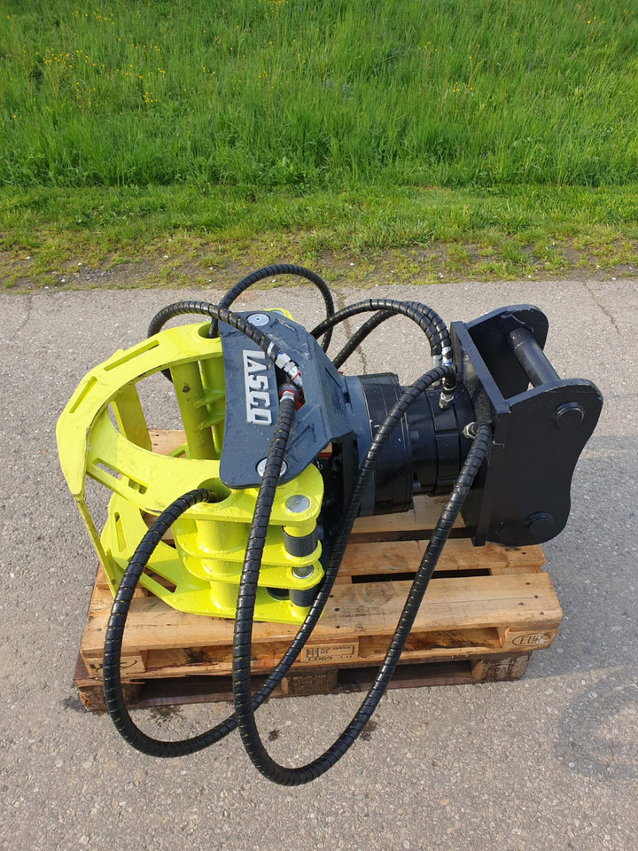 LASCO LA 1700 DZ - Implemento para Excavadora: foto 1 LASCO LA 1700 DZ - Implemento para Excavadora: foto 1