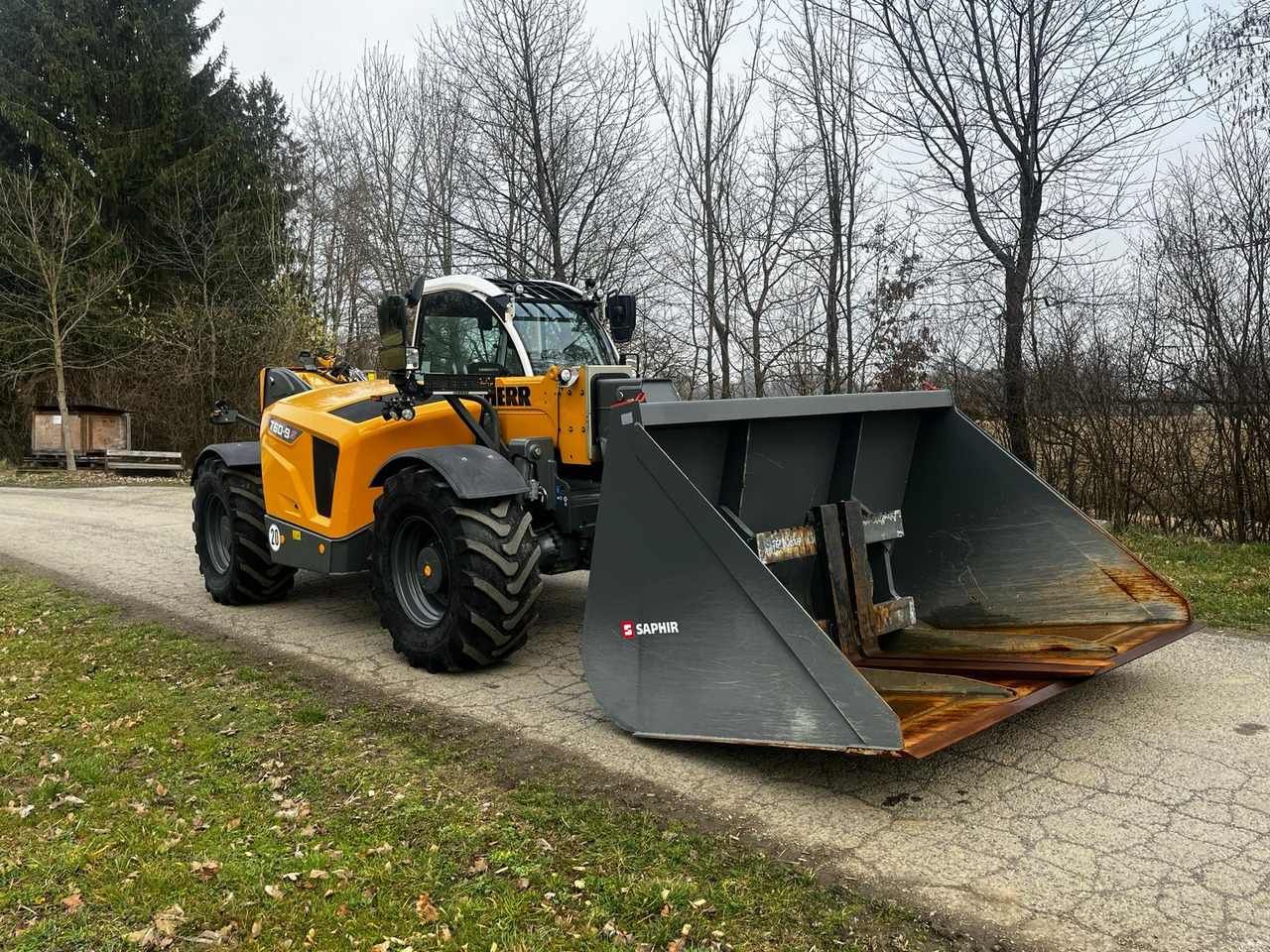 LIEBHERR T 60-9s - Cargadora de ruedas telescópica: foto 4 LIEBHERR T 60-9s - Cargadora de ruedas telescópica: foto 4