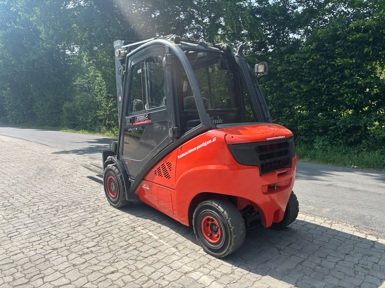 LINDE H 35 D-02 Triplex - Carretilla elevadora diésel: foto 5 LINDE H 35 D-02 Triplex - Carretilla elevadora diésel: foto 5