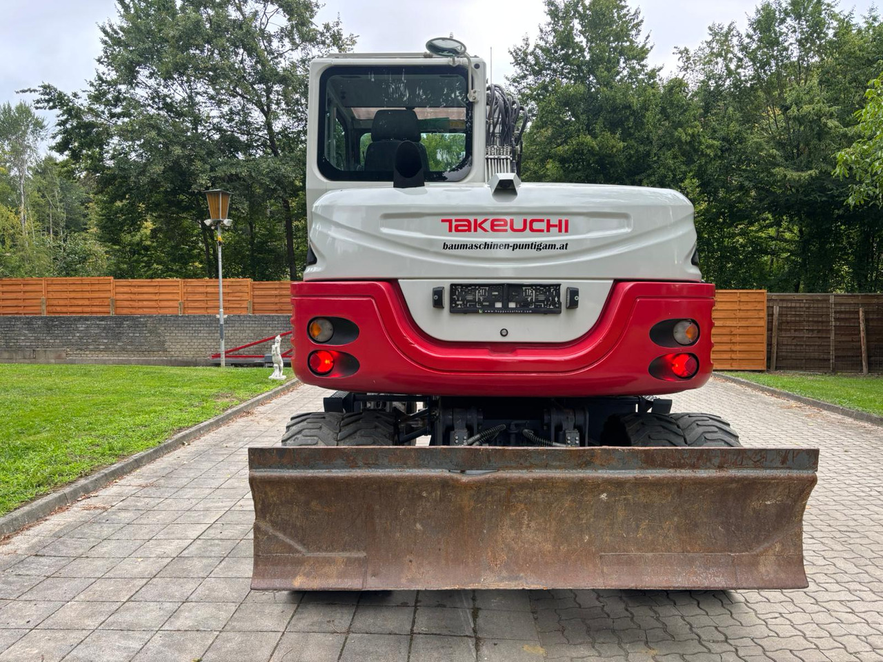 TAKEUCHI TB 295 W - Excavadora de ruedas: foto 5 TAKEUCHI TB 295 W - Excavadora de ruedas: foto 5