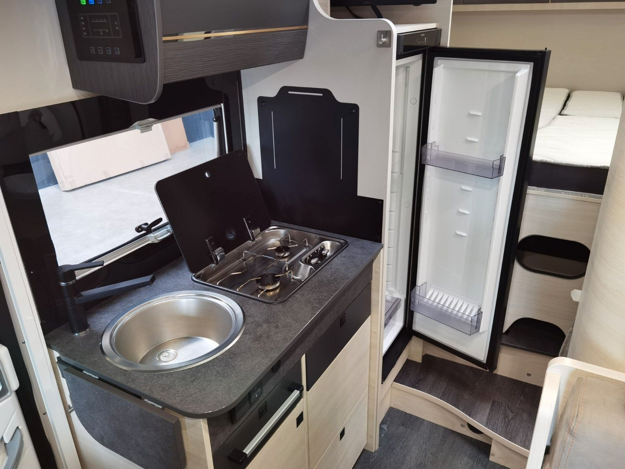 Autocaravana perfilada Chausson 627 GA TITANIUM -PREMIUM /EINZELBETTEN & HUBBETT: foto 16