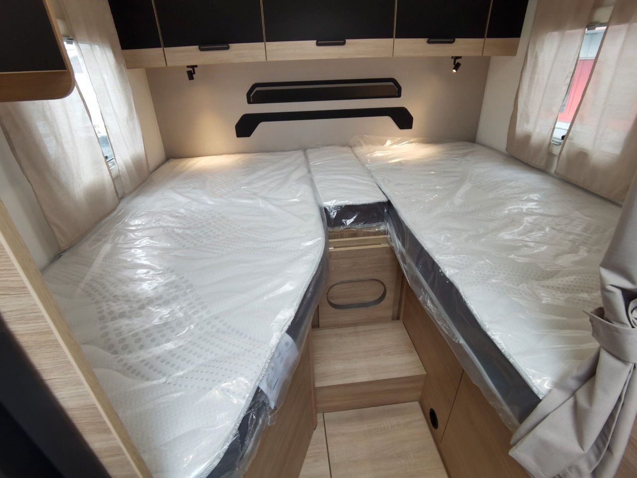Leasing de  Chausson 627 TITANIUM / -2026- / 165PS-8G. / EINZELBETTEN Chausson 627 TITANIUM / -2026- / 165PS-8G. / EINZELBETTEN: foto 20