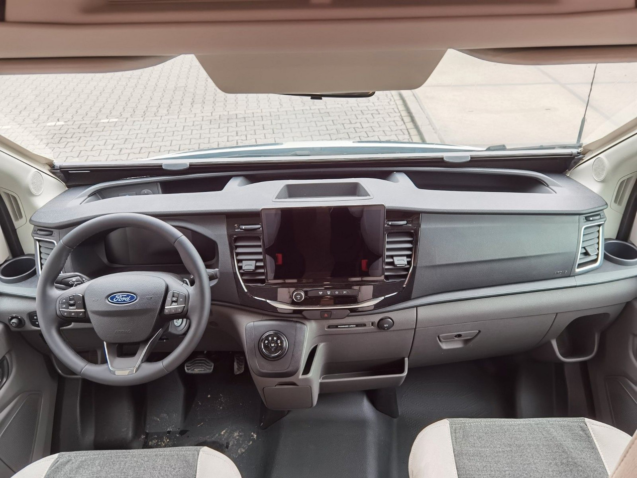 Leasing de  Chausson 627 TITANIUM / -2026- / 165PS-8G. / EINZELBETTEN Chausson 627 TITANIUM / -2026- / 165PS-8G. / EINZELBETTEN: foto 13