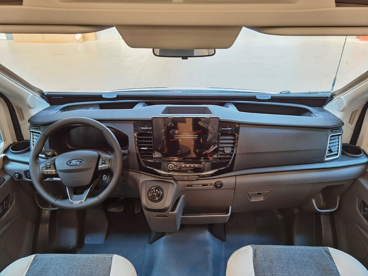 Autocaravana perfilada Chausson 650 TITANIUM / MODELL 2026 / 165PS-8G. / HUBBETT: foto 13