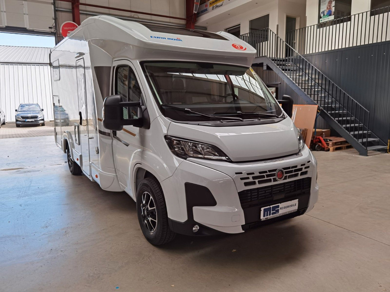 Autocaravana perfilada Eura Mobil PROFILA T 695 EB / MODELL 2026 / EINZELBETTEN: foto 8