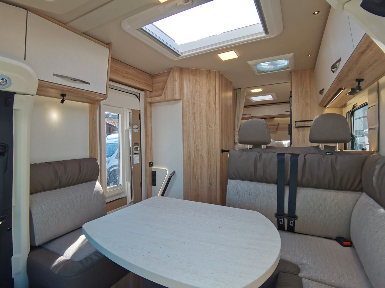 Autocaravana perfilada Eura Mobil PROFILA T 696 EB /-2025-/ S-PAKET / EINZELBETTEN: foto 14