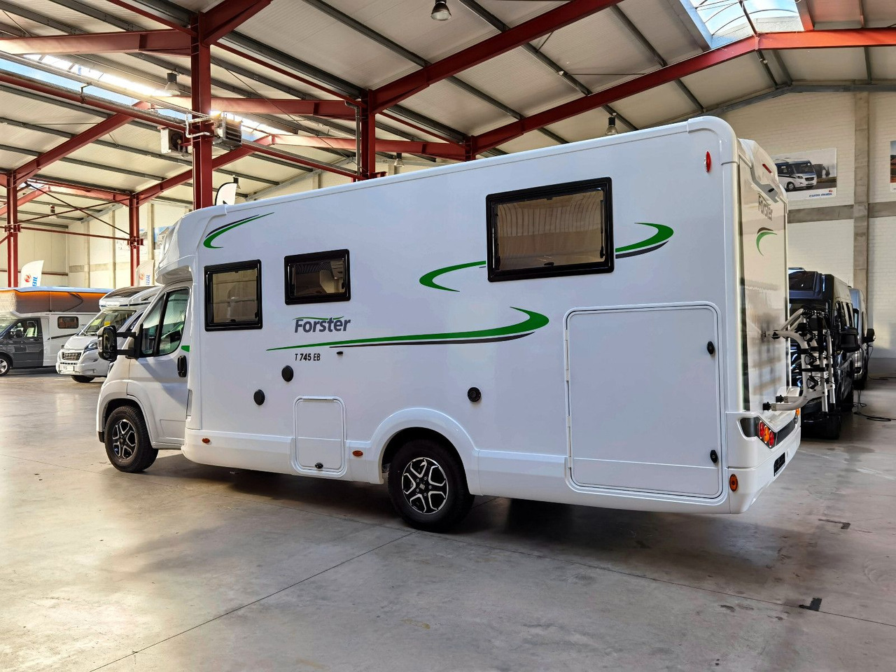 Forster T 745 EB /-MODELL 2025- / EINZELBETTEN & RAUMBAD - Autocaravana perfilada: foto 5 Forster T 745 EB /-MODELL 2025- / EINZELBETTEN & RAUMBAD - Autocaravana perfilada: foto 5