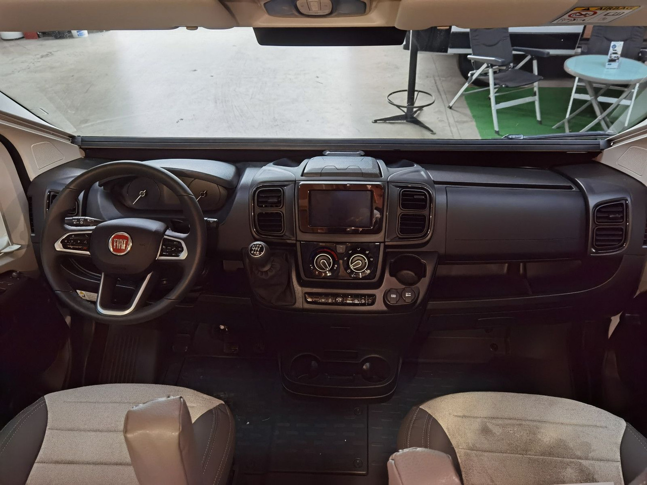 Leasing de  Karmann DEXTER 550 / 140PS / CONCEPT - PAKET & HUBBETT Karmann DEXTER 550 / 140PS / CONCEPT - PAKET & HUBBETT: foto 9