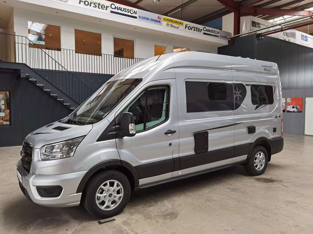 Karmann DEXTER 570 /170PS-4x4 /SOLAR/ AHK / EINZELBETTEN - Cámper: foto 5 Karmann DEXTER 570 /170PS-4x4 /SOLAR/ AHK / EINZELBETTEN - Cámper: foto 5