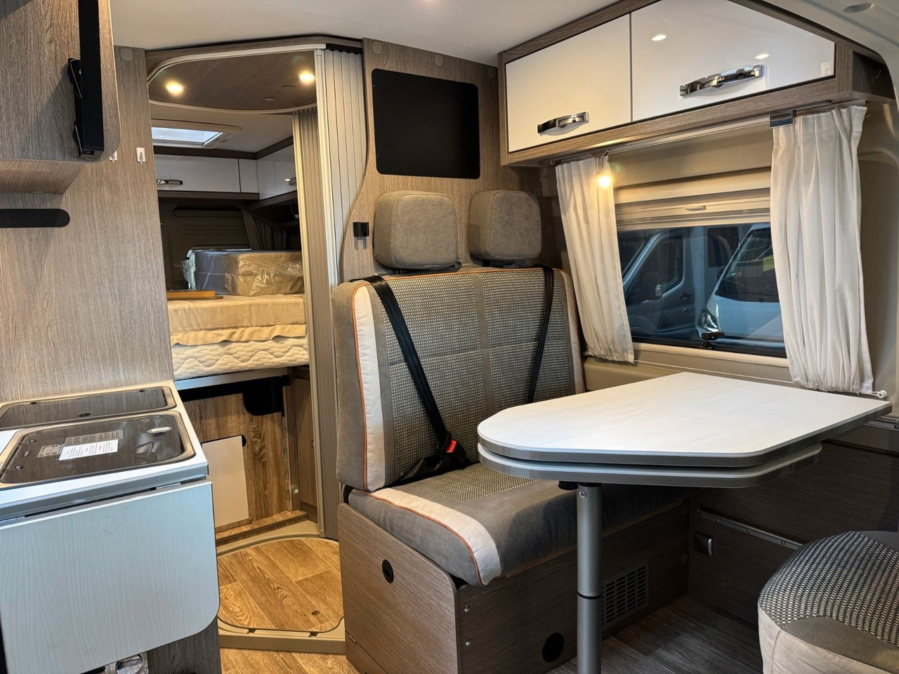 Cámper Pössl 2WIN R PLUS / 165PS / 1.HAND / AHK / NAVI / ALU.: foto 15