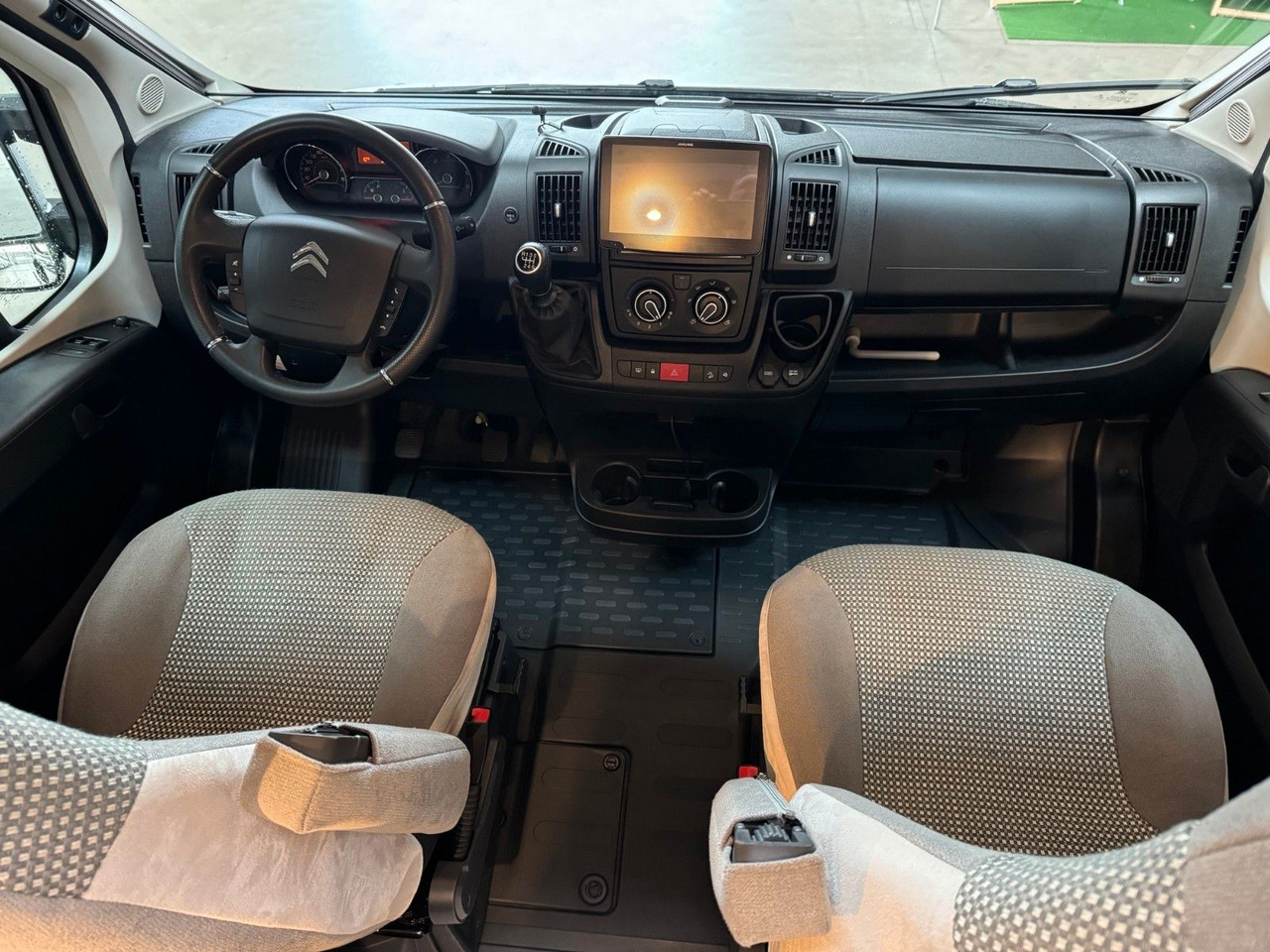 Cámper Pössl 2WIN R PLUS / 165PS / 1.HAND / AHK / NAVI / ALU.: foto 14