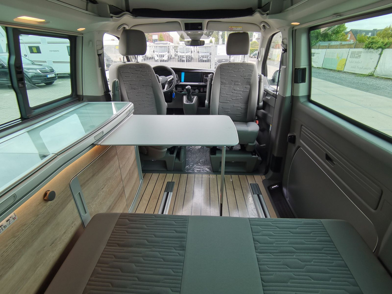 Cámper Volkswagen T6.1 CALIFORNIA OCEAN EDITION / DSG / NAVI / ACC: foto 21