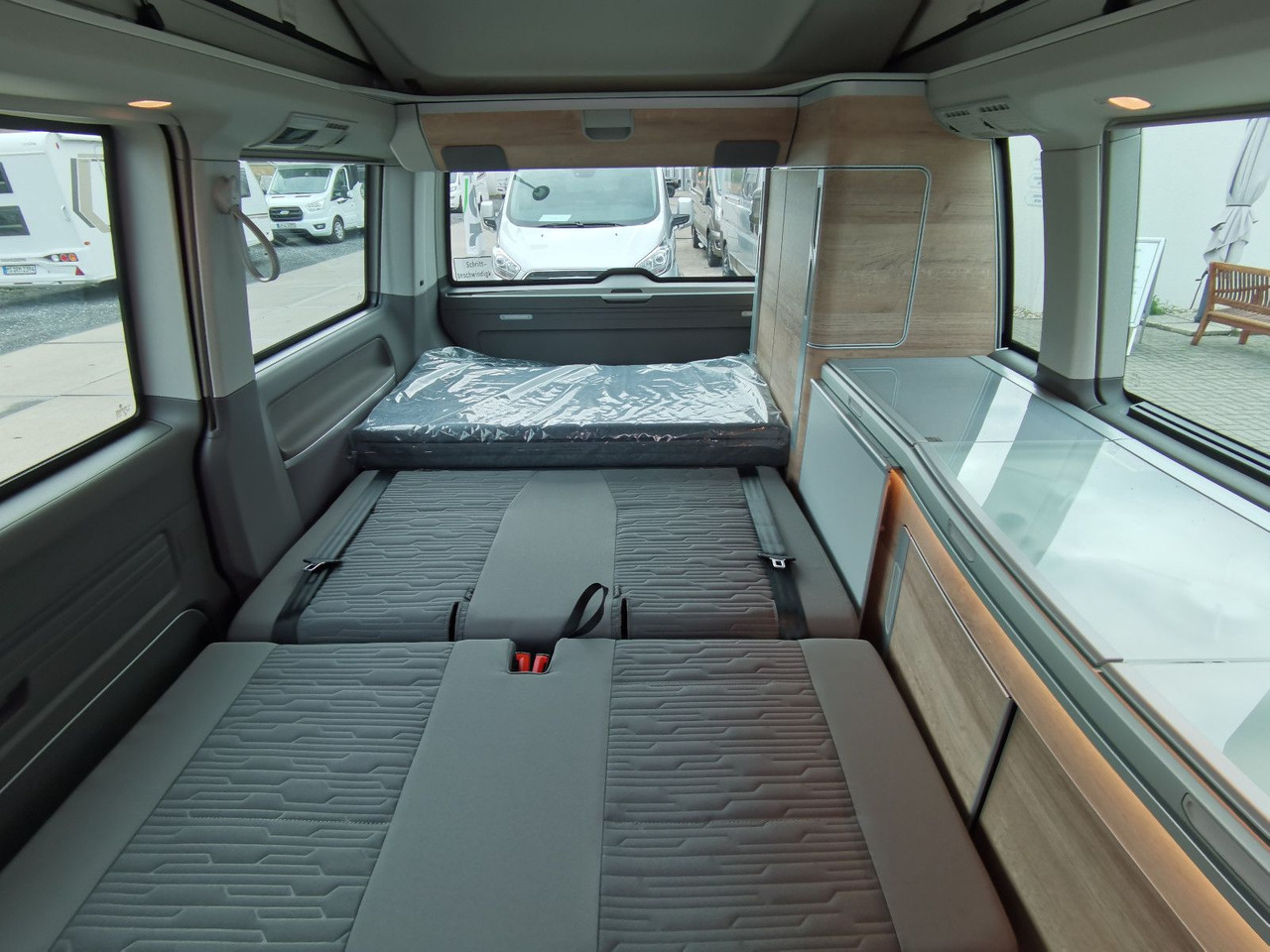 Cámper Volkswagen T6.1 CALIFORNIA OCEAN EDITION / DSG / NAVI / ACC: foto 25