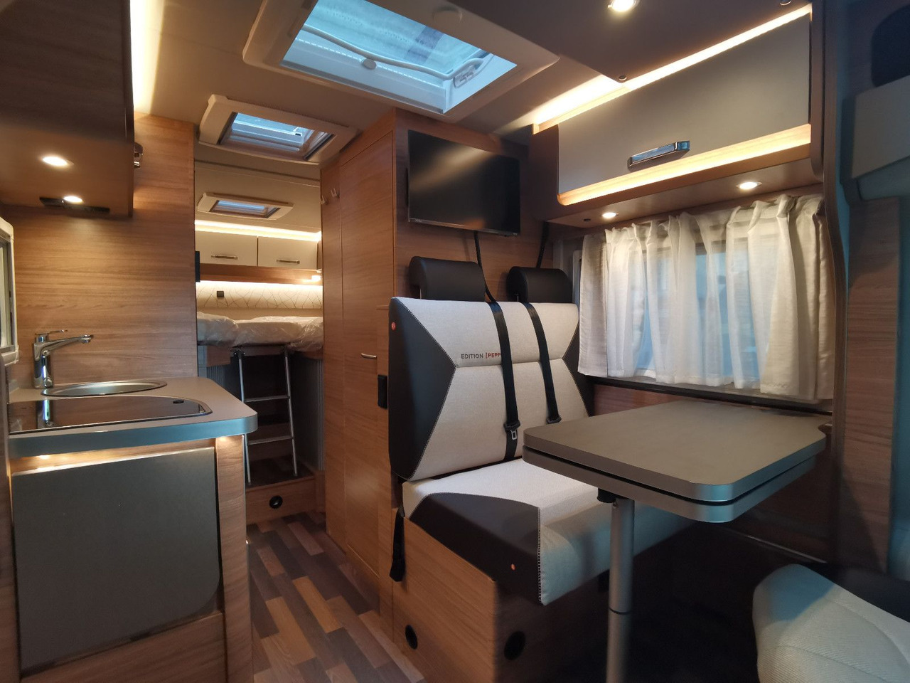 Autocaravana perfilada Weinsberg CARACOMPACT 600 MEG PEPPER / 180PS- 8G-AUTOMATIK: foto 11 Autocaravana perfilada Weinsberg CARACOMPACT 600 MEG PEPPER / 180PS- 8G-AUTOMATIK: foto 11