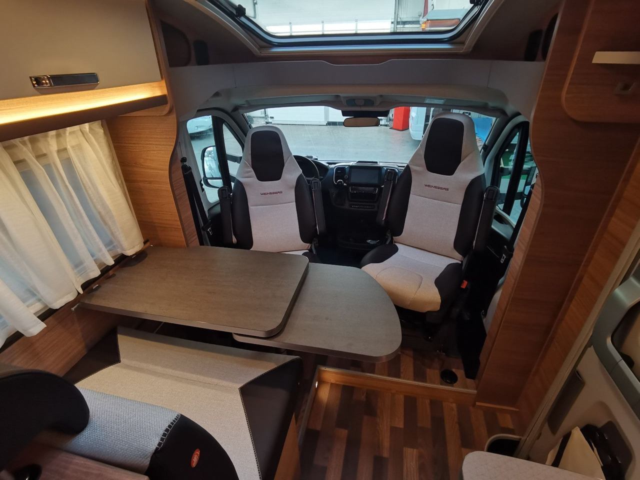 Autocaravana perfilada Weinsberg CARACOMPACT 600 MEG PEPPER / 180PS- 8G-AUTOMATIK: foto 12 Autocaravana perfilada Weinsberg CARACOMPACT 600 MEG PEPPER / 180PS- 8G-AUTOMATIK: foto 12