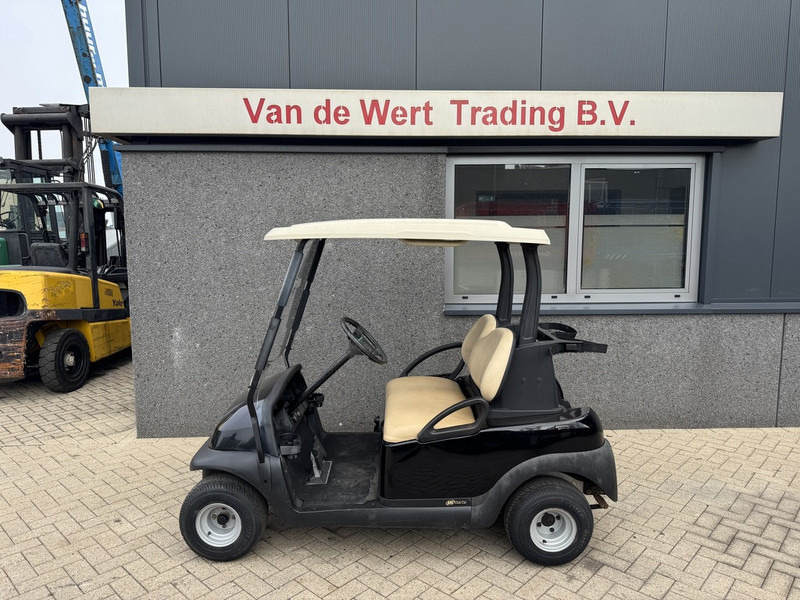 Clubcar Golfcar CLUBCAR PRESEDENT zwart 2 zits Benzine golfkar cart - Carrito de golf: foto 1 Clubcar Golfcar CLUBCAR PRESEDENT zwart 2 zits Benzine golfkar cart - Carrito de golf: foto 1