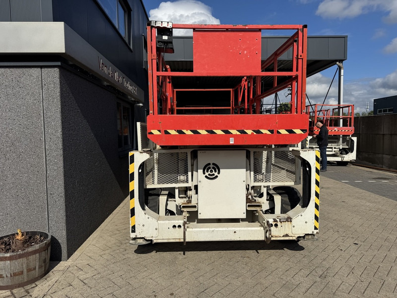 Genie GS 3390 RT Schaarhoogwerker / Scissor Lift / Arbeitsbuhne 12mtr werkhoogte 4x4 Deutz DIESEL 2013 - Plataforma de tijeras: foto 3 Genie GS 3390 RT Schaarhoogwerker / Scissor Lift / Arbeitsbuhne 12mtr werkhoogte 4x4 Deutz DIESEL 2013 - Plataforma de tijeras: foto 3