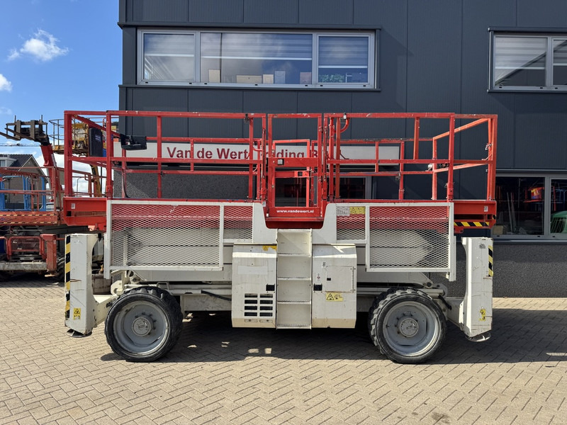 Genie Genie GS 3390 RT Schaarhoogwerker / Scissor Lift / Arbeitsbuhne 12mtr werkhoogte 4x4 Deutz DIESEL 2014 - Plataforma de tijeras: foto 1 Genie Genie GS 3390 RT Schaarhoogwerker / Scissor Lift / Arbeitsbuhne 12mtr werkhoogte 4x4 Deutz DIESEL 2014 - Plataforma de tijeras: foto 1