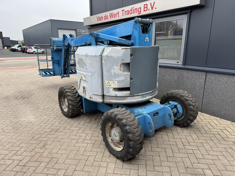 Genie Z-34/22 Knikarmhoogwerker 12.5M werkhoogte 4X4 Kubota Diesel 2007 - Plataforma articulada: foto 4 Genie Z-34/22 Knikarmhoogwerker 12.5M werkhoogte 4X4 Kubota Diesel 2007 - Plataforma articulada: foto 4