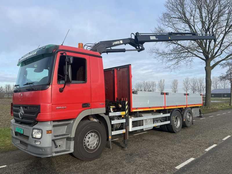 Mercedes-Benz ACTROS 2832 - Camión caja abierta, Camión grúa: foto 1 Mercedes-Benz ACTROS 2832 - Camión caja abierta, Camión grúa: foto 1