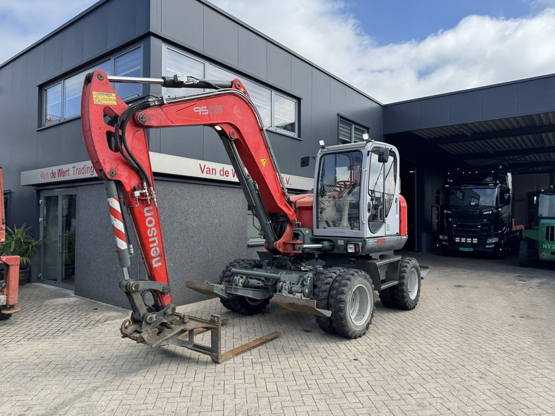 Neuson 9503 WD Mobiele Kraan 2009 Palletvork, Smalle Bak / Breede Bak 8860hours Deutz Diesel. - Autogrúa: foto 2 Neuson 9503 WD Mobiele Kraan 2009 Palletvork, Smalle Bak / Breede Bak 8860hours Deutz Diesel. - Autogrúa: foto 2
