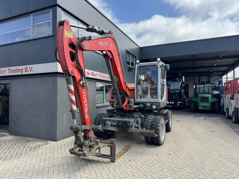 Neuson 9503 WD Mobiele Kraan 2009 Palletvork, Stenenklem, 2x Bak 8860hours Deutz Diesel - Autogrúa: foto 5 Neuson 9503 WD Mobiele Kraan 2009 Palletvork, Stenenklem, 2x Bak 8860hours Deutz Diesel - Autogrúa: foto 5