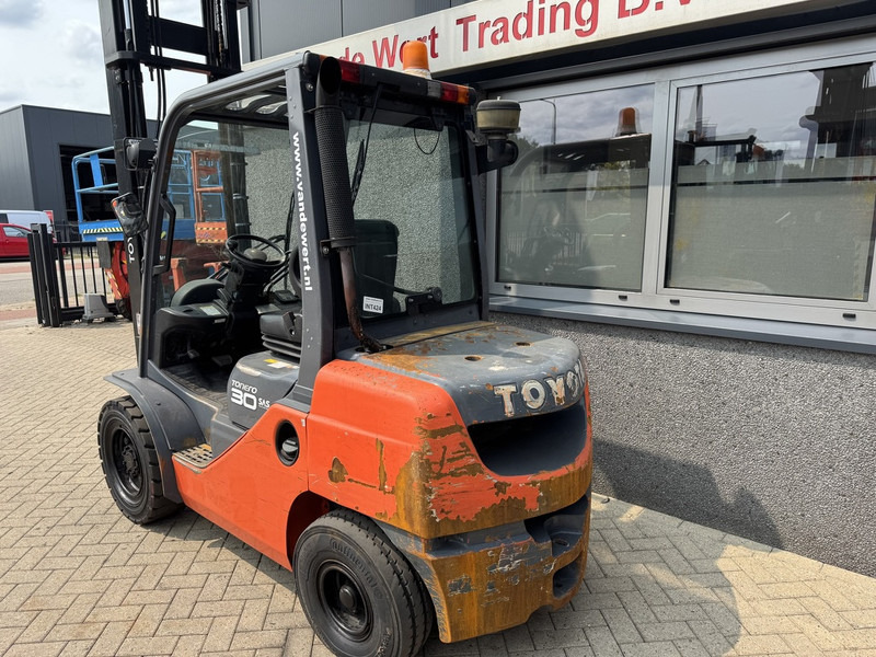 Carretilla elevadora diésel Toyota 02-8 FDF 30: foto 8 Carretilla elevadora diésel Toyota 02-8 FDF 30: foto 8