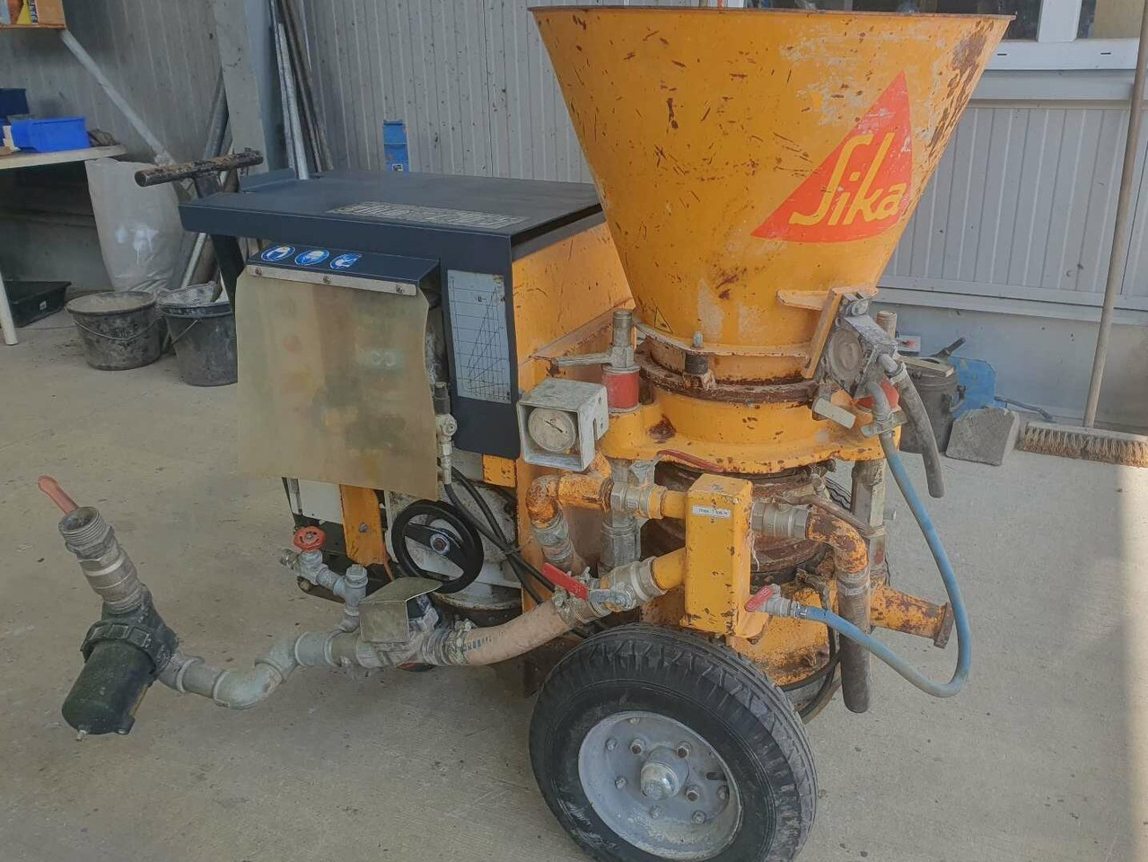 Aliva AL 246.5 Concrete spraying machine - Maquinaria para hormigón: foto 1 Aliva AL 246.5 Concrete spraying machine - Maquinaria para hormigón: foto 1