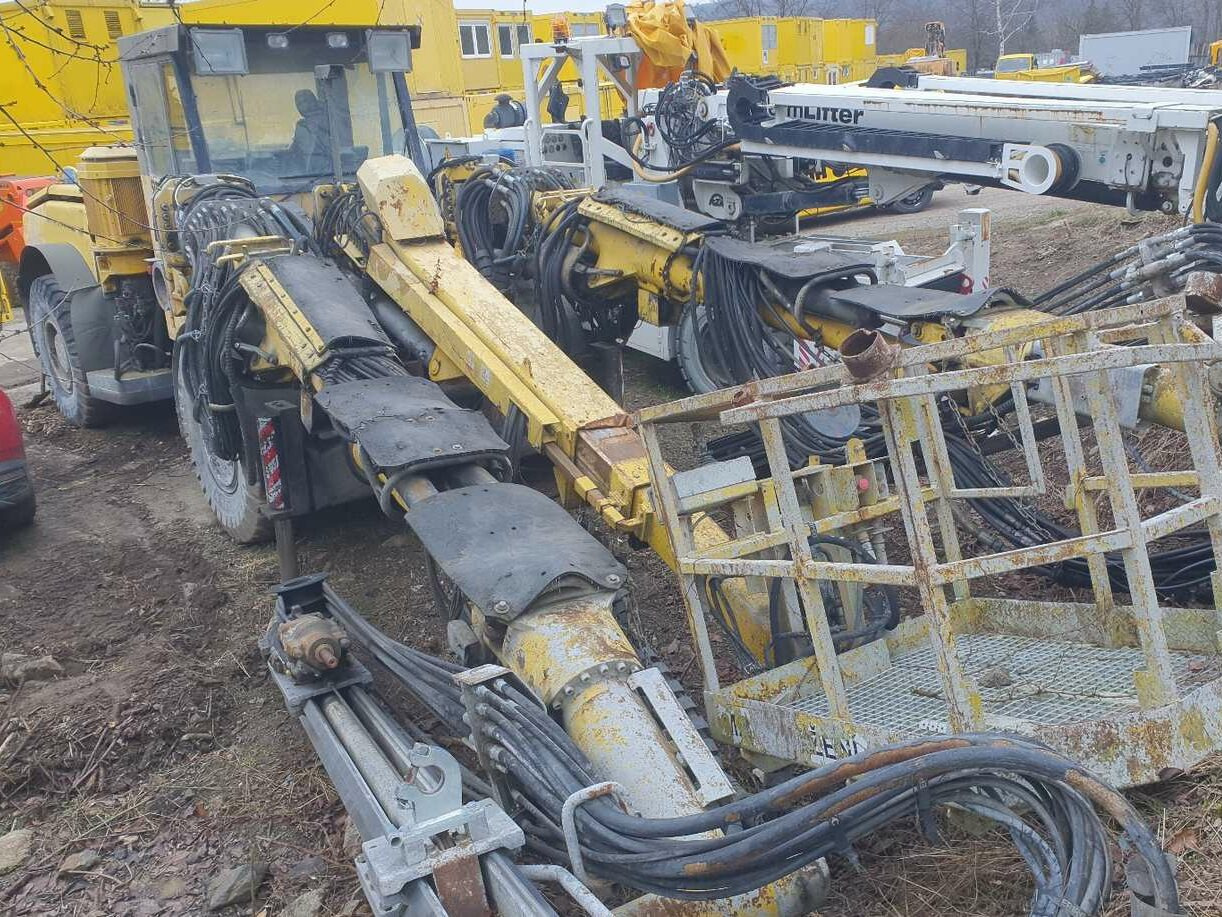 Atlas Copco L2C Jumbo - Tuneladora: foto 1 Atlas Copco L2C Jumbo - Tuneladora: foto 1