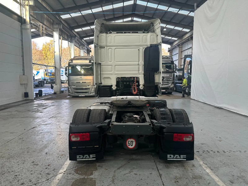 DAF XF 106.460 SPACECAB - Cabeza tractora: foto 4 DAF XF 106.460 SPACECAB - Cabeza tractora: foto 4
